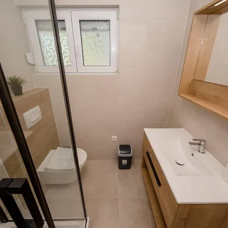 Peaceful Haven Near The Sea-apartments Torlak Rab * Banjol