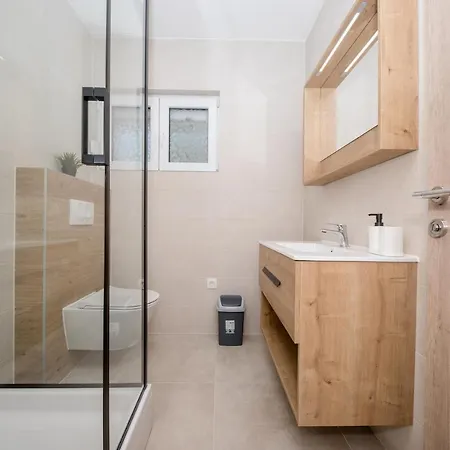 Peaceful Haven Near The Sea-apartments Torlak Rab * Banjol